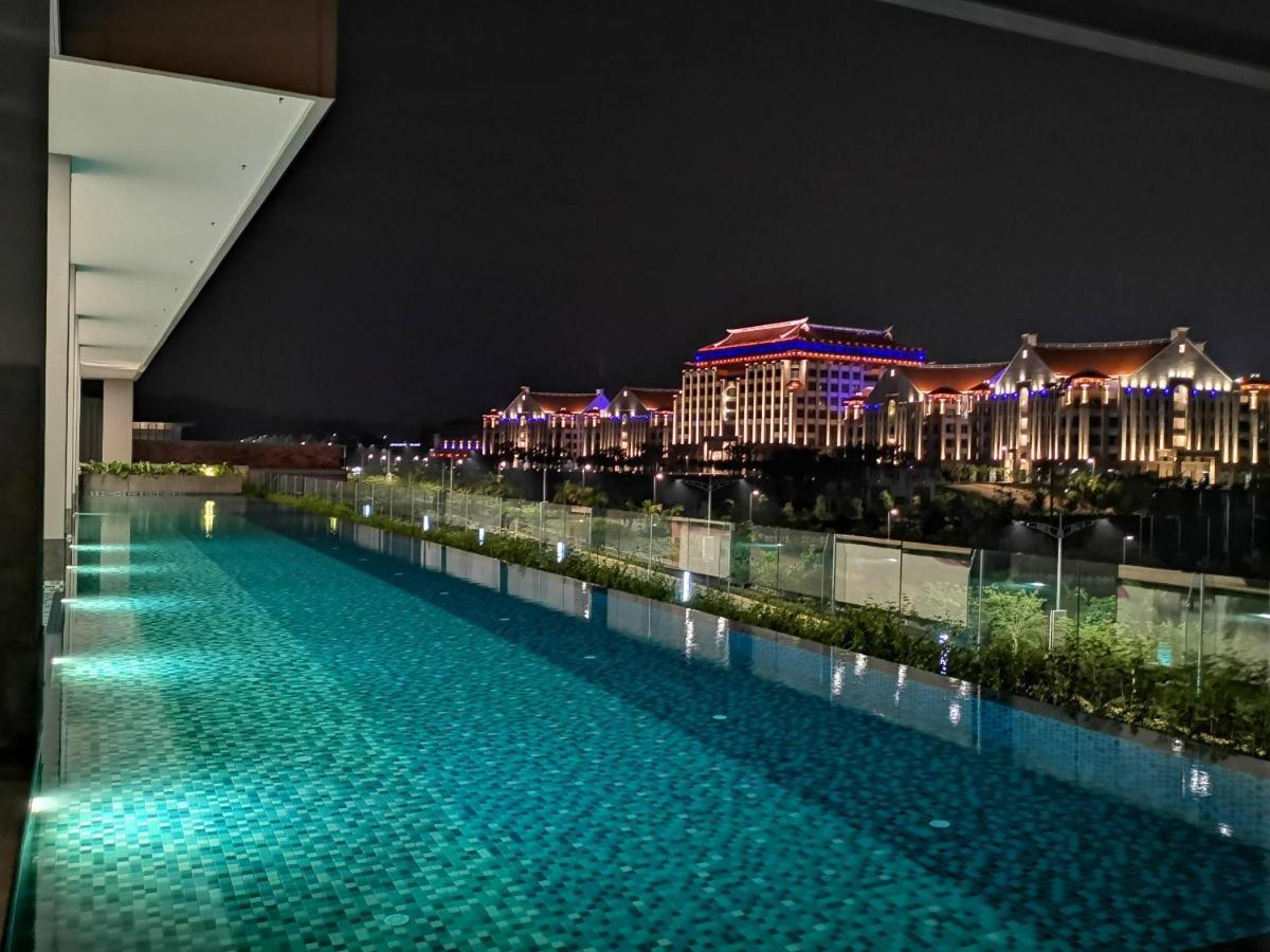 Bell Suite - The Premium Suite @ Sepang Exteriör bild